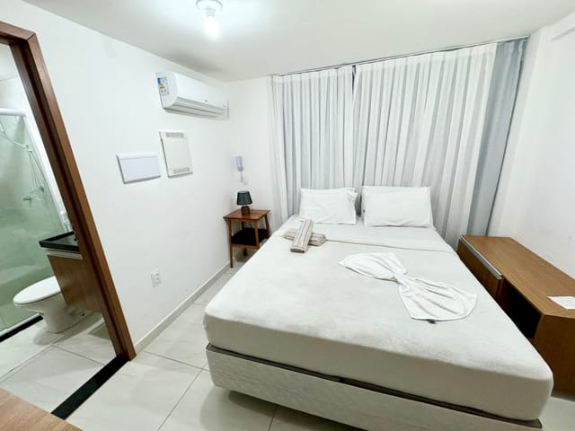 Foto do Studio - Flat mobiliado à venda na beira-mar do Bessa, João Pessoa-PB. R$ 260.000,00 | ZÉ NETO IMÓVEIS