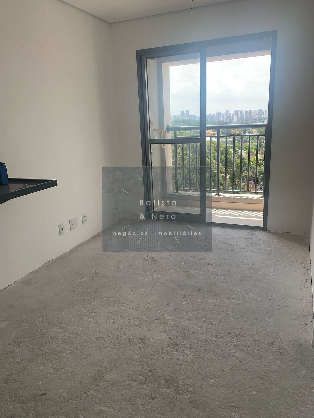 Apartamento à venda com 1 quarto, 29m² - Foto 1