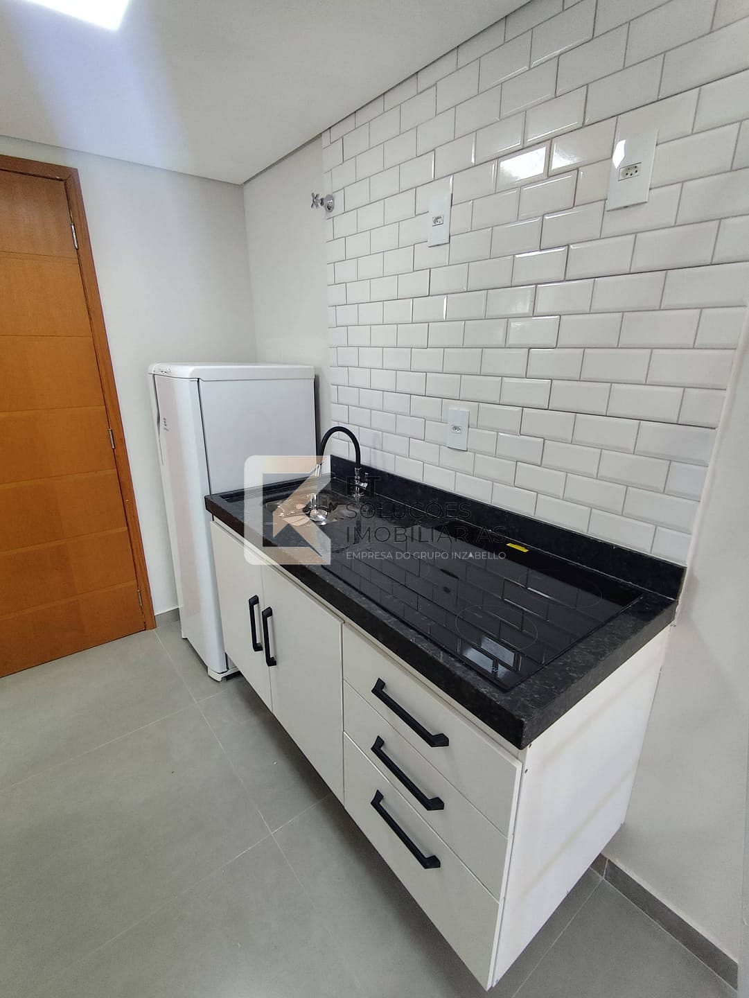Apartamento, 1 quarto, 30 m² - Foto 1