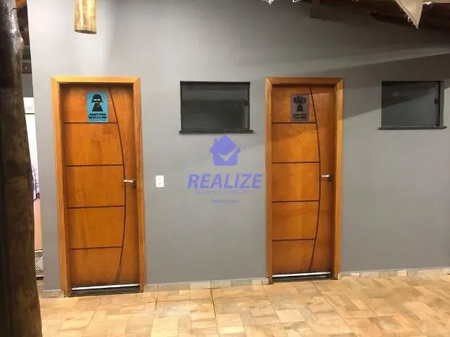 Chácara com 317m², à venda, no bairro Residencial Ouro Verde em Botucatu