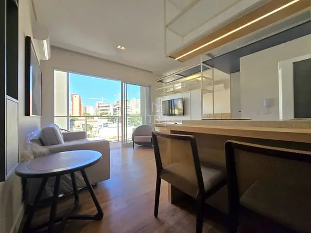 Studio com 40m² 1 quarto e 1 banheiro, para alugar, no bairro Cambuí em Campinas