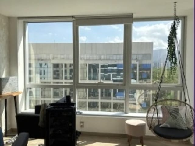 Sala à venda, no bairro Jacarepaguá em Rio de Janeiro