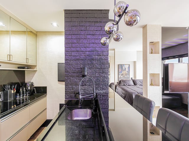 Studio com 100m² 1 quarto e 1 banheiro, à venda, no bairro Centro em Curitiba
