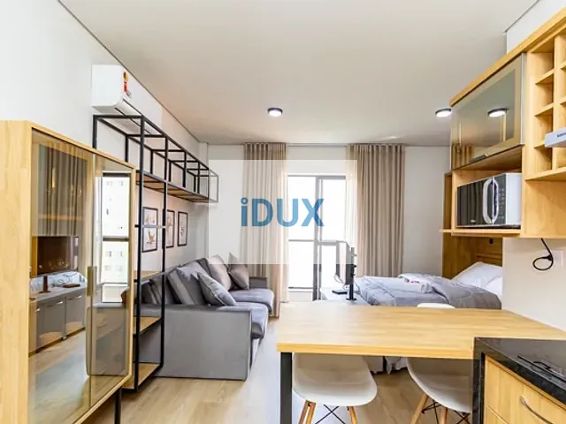 Studio 1 quarto e 1 banheiro, para alugar, no bairro Portão em Curitiba