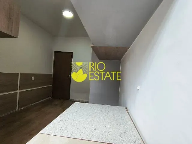 Studio com 11m² 1 quarto e 1 banheiro, à venda, no bairro Aterrado em Volta Redonda
