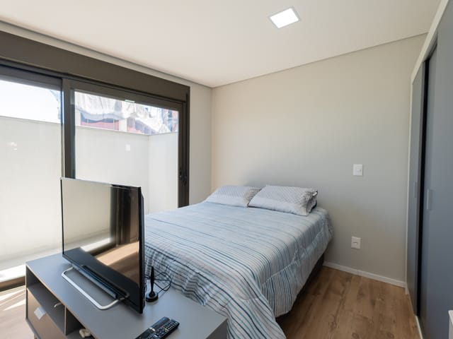 Studio com 35m² 1 quarto e 1 banheiro, à venda ou para alugar, no bairro Areal em Pelotas