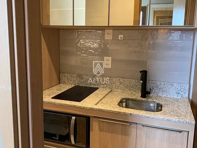 Studio 1 quarto e 1 banheiro, à venda, no bairro Ondina em Salvador