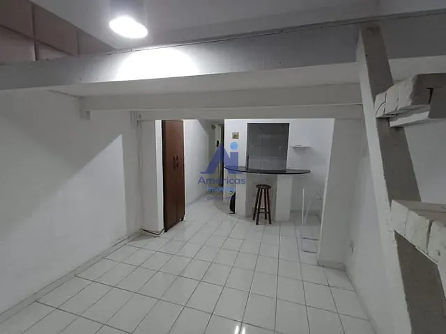 Studio com 24m² 1 quarto e 1 banheiro, para alugar, no bairro Botafogo em Rio de Janeiro