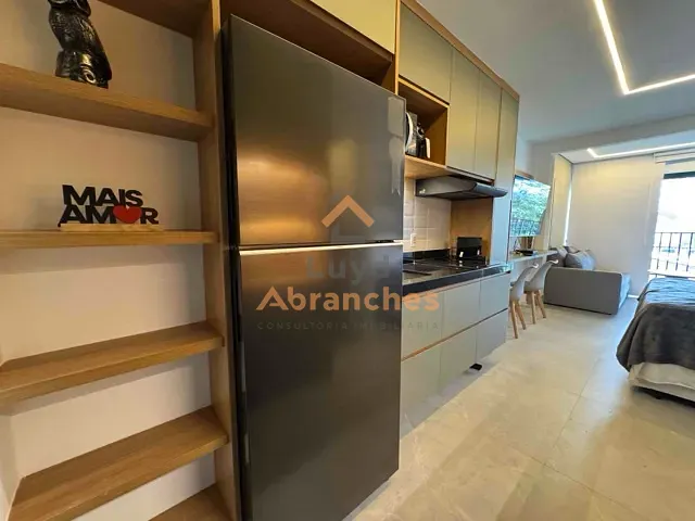 Studio com 28m² 1 quarto e 1 banheiro, à venda, no bairro Sumaré em São Paulo