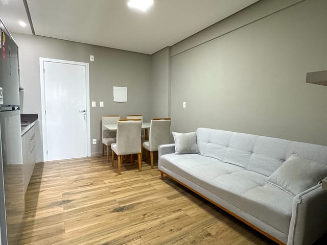 Studio com 34m² 1 quarto e 1 banheiro, para alugar, no bairro Cascatinha em Juiz de Fora