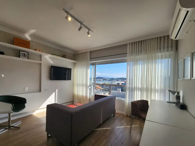 Studio 1 quarto e 1 banheiro, para alugar, no bairro Campinas em São José