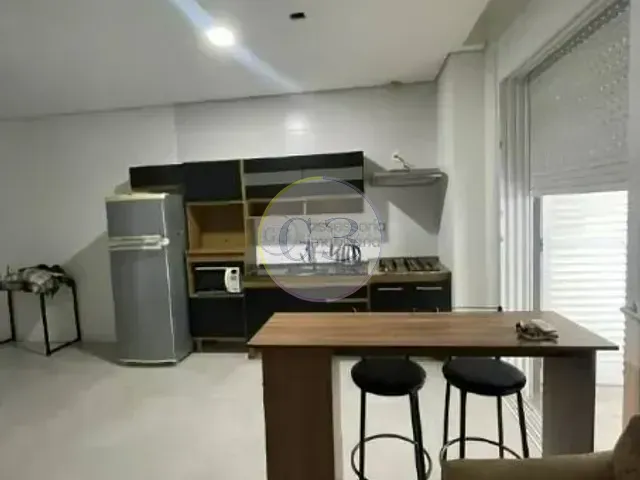 Loft 1 quarto e 1 banheiro, para alugar, no bairro Centro em Pelotas
