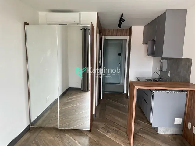 Studio 1 quarto e 1 banheiro, para alugar, no bairro Vila Firmiano Pinto em São Paulo