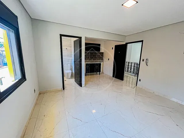 Studio para alugar, no bairro Socorro em São Paulo