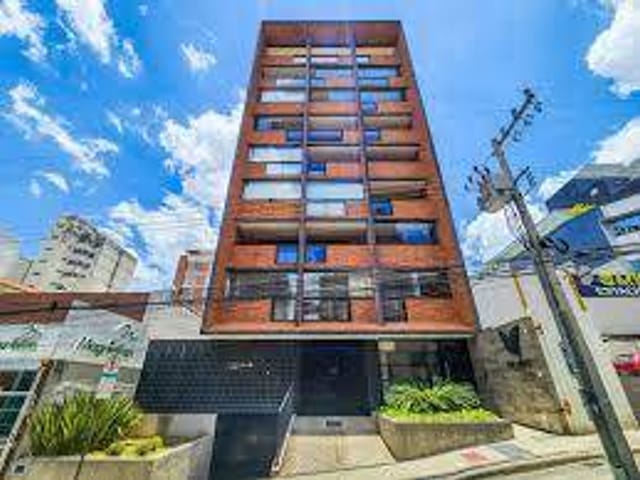 Studio 1 quarto e 1 banheiro, à venda, no bairro Centro em Juiz de Fora