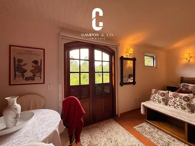 Apartamento com 50m² 1 quarto e 1 banheiro, à venda, no bairro Vila Jaguaribe em Campos do Jordão