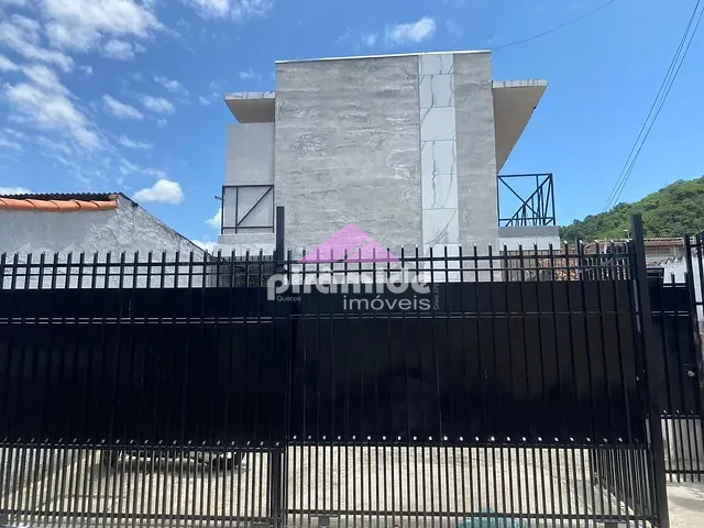 Studio com 250m² 1 quarto e 1 banheiro, à venda, no bairro Jardim Primavera em Caraguatatuba