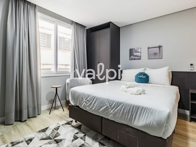 Studio com 32m² 1 quarto e 1 banheiro, para alugar, no bairro Centro Histórico em Porto Alegre