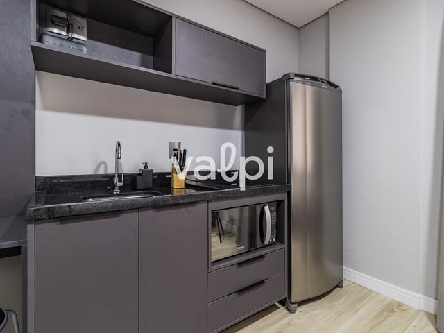 Studio com 32m² 1 quarto e 1 banheiro, para alugar, no bairro Centro Histórico em Porto Alegre