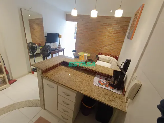 Studio 1 quarto e 1 banheiro, à venda, no bairro Copacabana em Rio de Janeiro