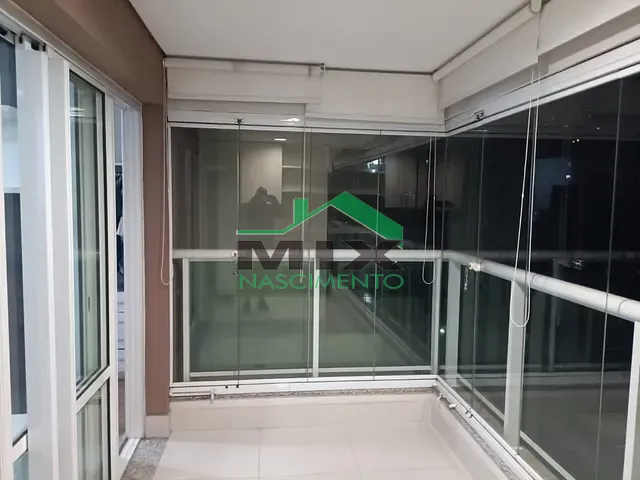 Studio 1 quarto e 2 banheiros, à venda, no bairro Jardim Aeroporto em São Paulo