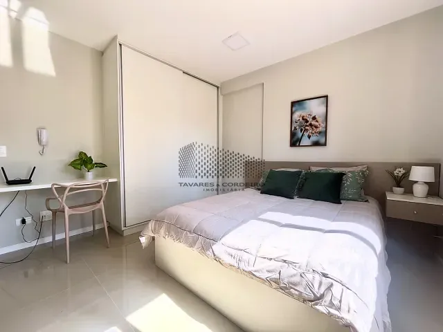Studio 1 quarto e 1 banheiro, para alugar, no bairro Centro em Curitiba