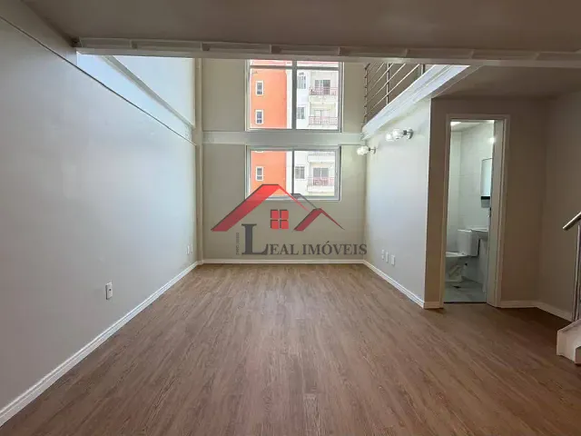 Studio com 52m² 1 quarto e 1 banheiro, à venda, no bairro Vila São Pedro em Santo André