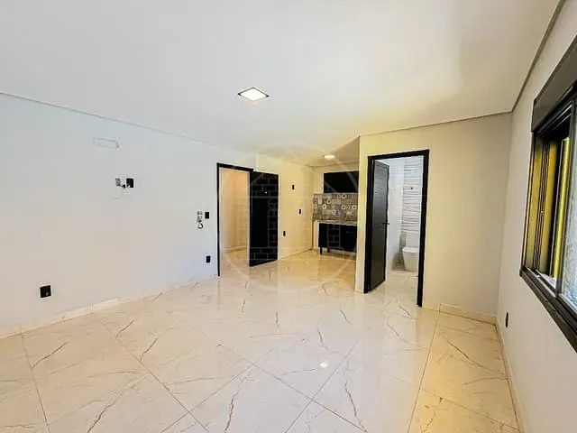 Studio 1 quarto e 1 banheiro, para alugar, no bairro Socorro em São Paulo