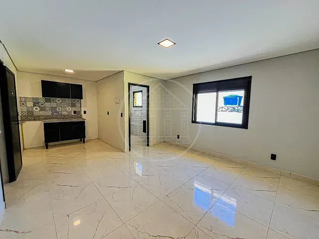 Studio 1 quarto e 1 banheiro, para alugar, no bairro Socorro em São Paulo