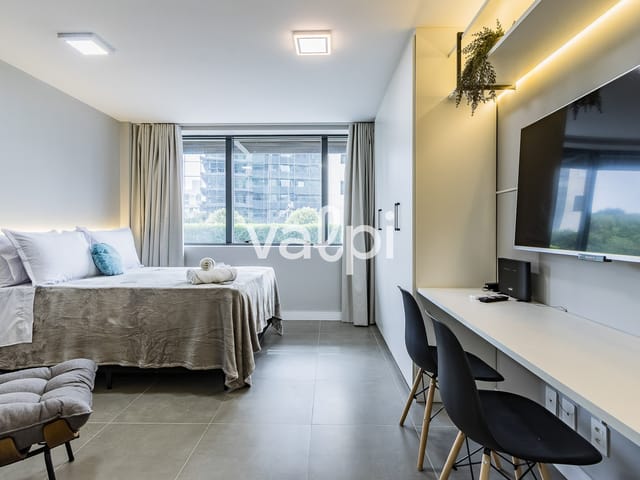 Studio com 43m² 1 quarto e 1 banheiro, para alugar, no bairro Três Figueiras em Porto Alegre