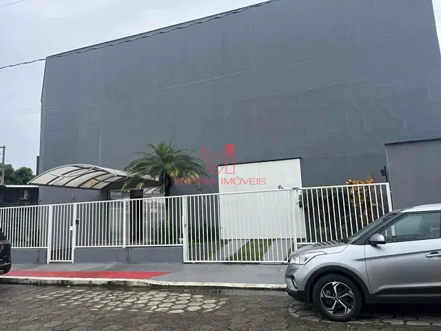 Prédio com 737m², à venda, no bairro Consolação em Vitória