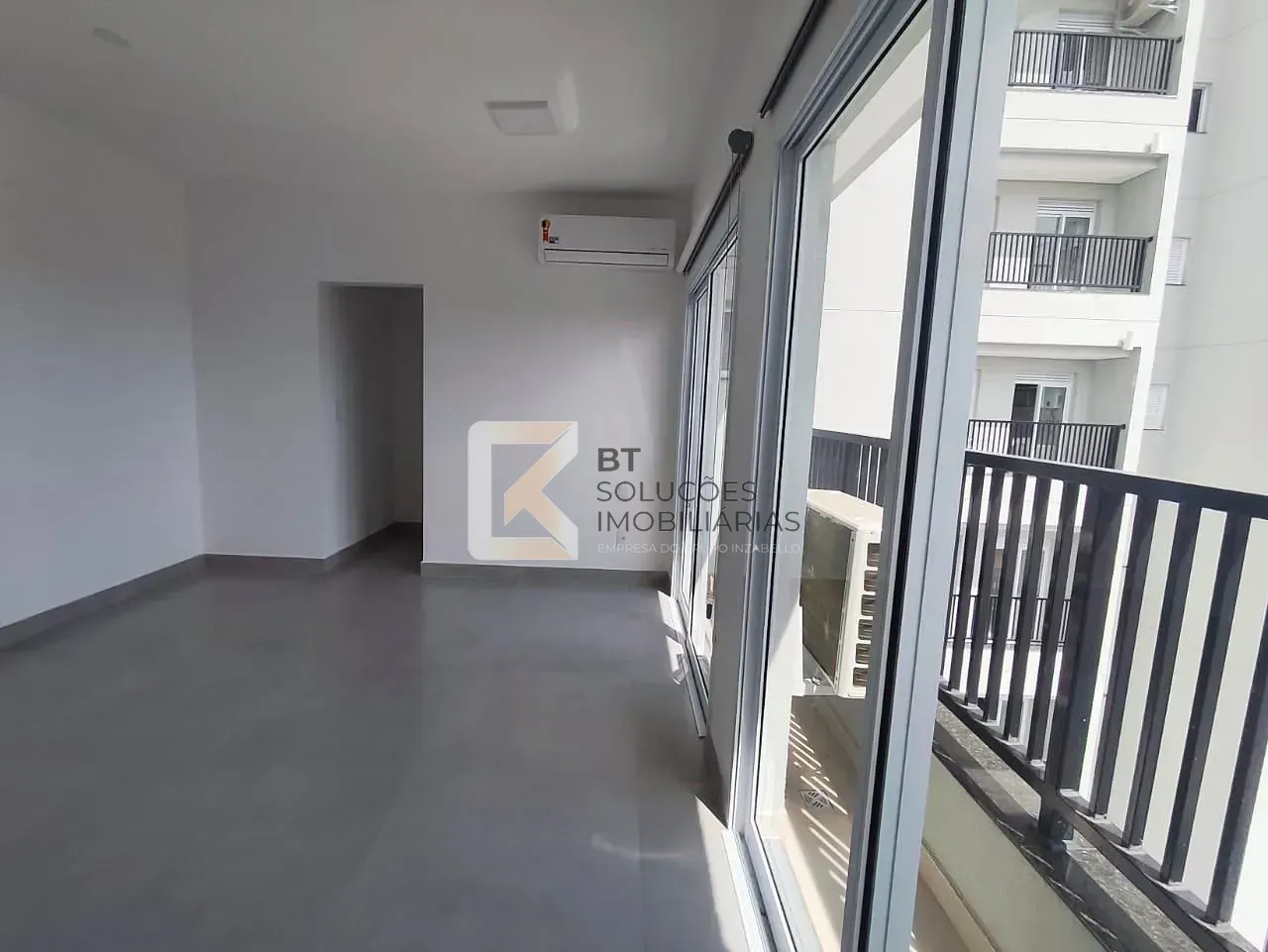Apartamento, 1 quarto, 37 m² - Foto 1