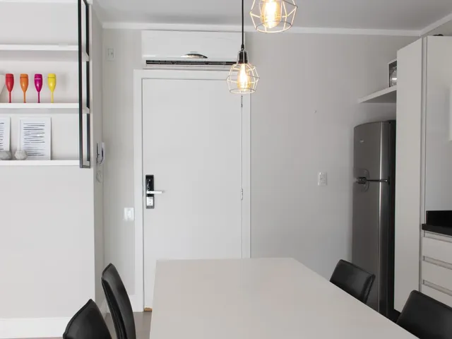 Studio 1 quarto e 1 banheiro, à venda, no bairro Centro em Florianópolis