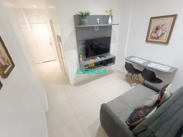 Studio 1 quarto e 1 banheiro, à venda, no bairro Copacabana em Rua Sá Ferreira