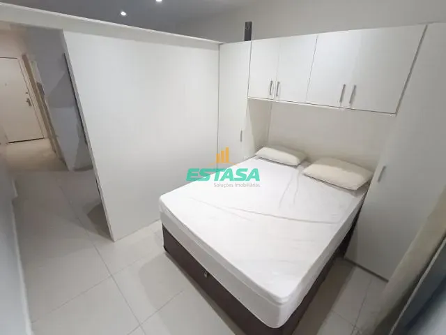 Studio 1 quarto e 1 banheiro, à venda, no bairro Copacabana em Rua Sá Ferreira