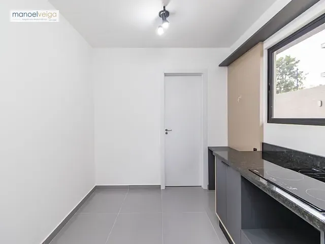 Studio com 46m² 1 quarto e 1 banheiro, à venda, no bairro Novo Mundo em Curitiba
