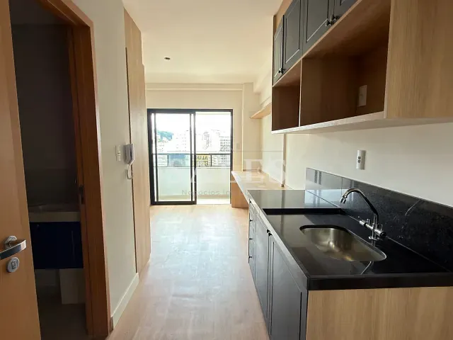 Studio com 25m² 1 quarto e 1 banheiro, para alugar, no bairro São Mateus em Juiz de Fora