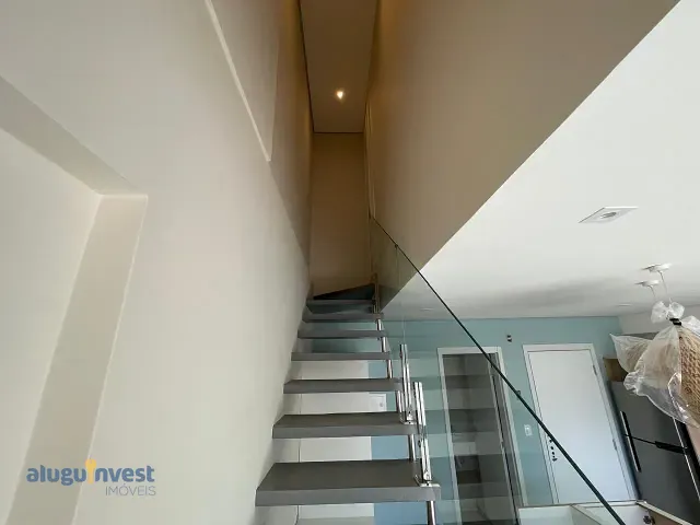Studio 1 quarto e 2 banheiros, à venda, no bairro Cacupé em Florianópolis