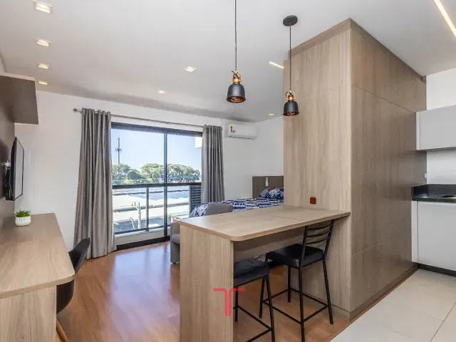 Studio com 37m², à venda, no bairro Capão Raso em Curitiba