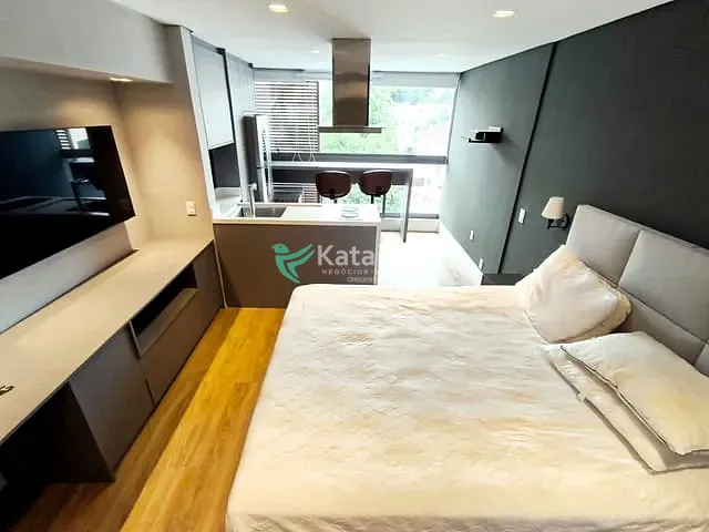 Studio 1 quarto e 1 banheiro, à venda ou para alugar, no bairro Mirandópolis em São Paulo