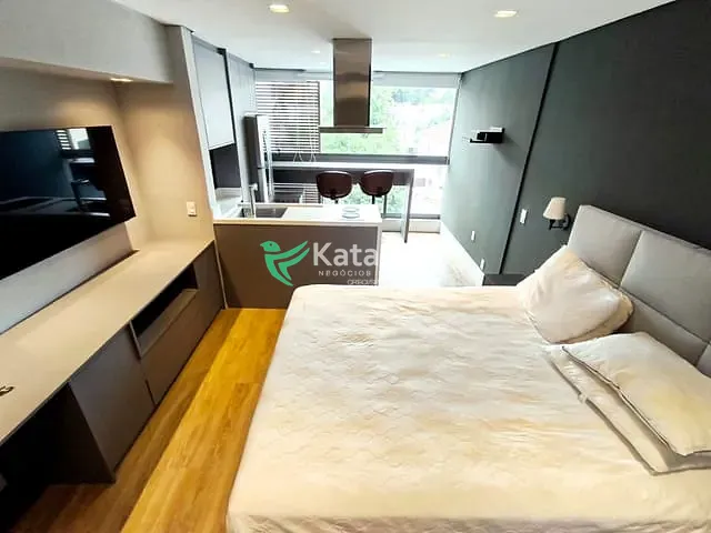 Studio 1 quarto e 1 banheiro, à venda ou para alugar, no bairro Mirandópolis em São Paulo