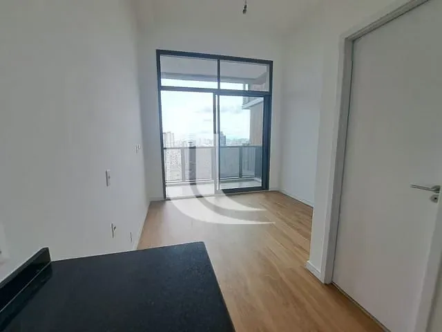 Studio 1 quarto e 1 banheiro, à venda, no bairro Indianópolis em São Paulo