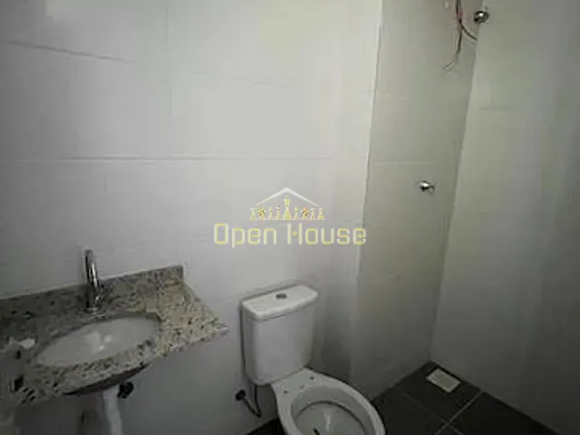 Studio 1 quarto e 1 banheiro, à venda, no bairro Jardim Amália em Volta Redonda