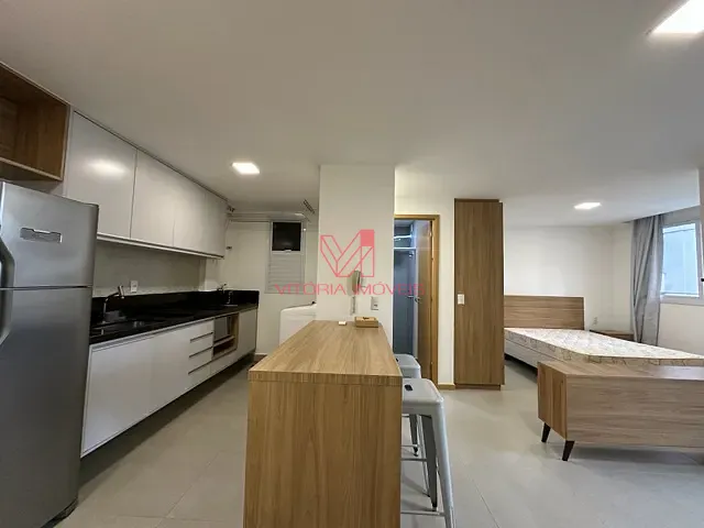 Studio 1 quarto e 1 banheiro, à venda, no bairro Santa Helena em Vitória