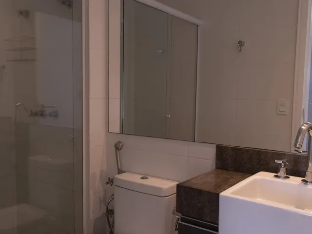 Studio 1 quarto e 2 banheiros, para alugar, no bairro Centro em Florianópolis