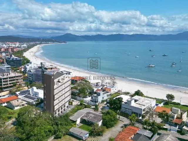 Studio 1 quarto e 1 banheiro, à venda, no bairro Jurerê em Florianópolis