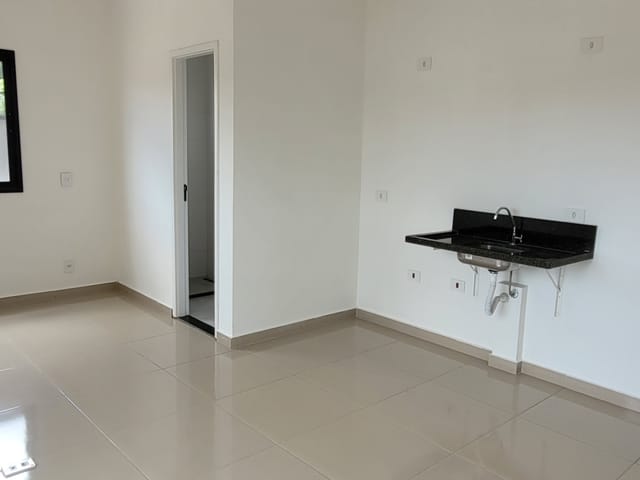 Studio 1 quarto e 1 banheiro, à venda, no bairro Vila Galvão em Guarulhos