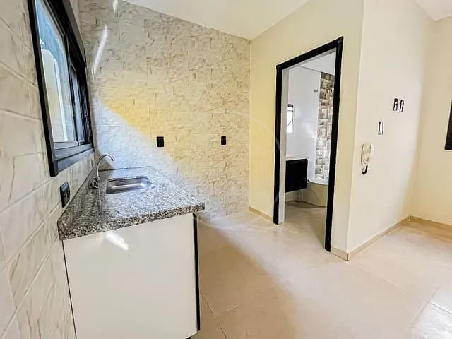 Studio 1 quarto e 1 banheiro, para alugar, no bairro Socorro em São Paulo