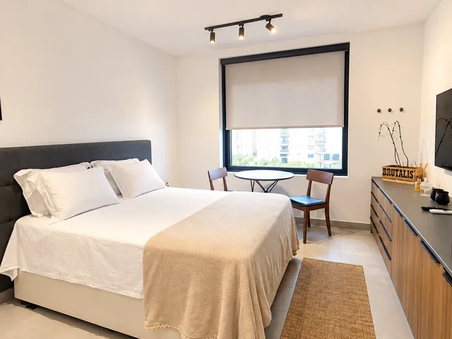 Studio 1 quarto e 1 banheiro, para alugar, no bairro Itaim Bibi em São Paulo