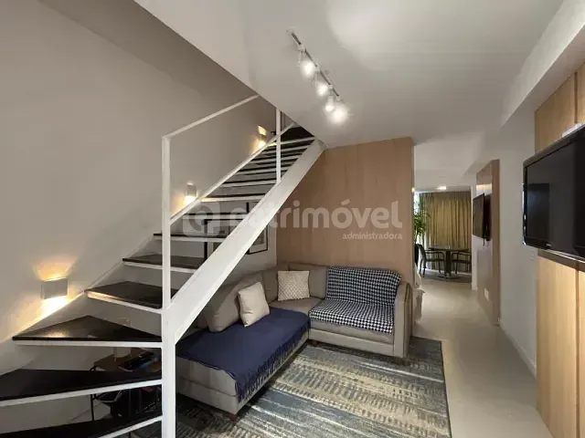 Cobertura / Penthouse 1 quarto e 1 banheiro, à venda, no bairro Copacabana em Rio de Janeiro